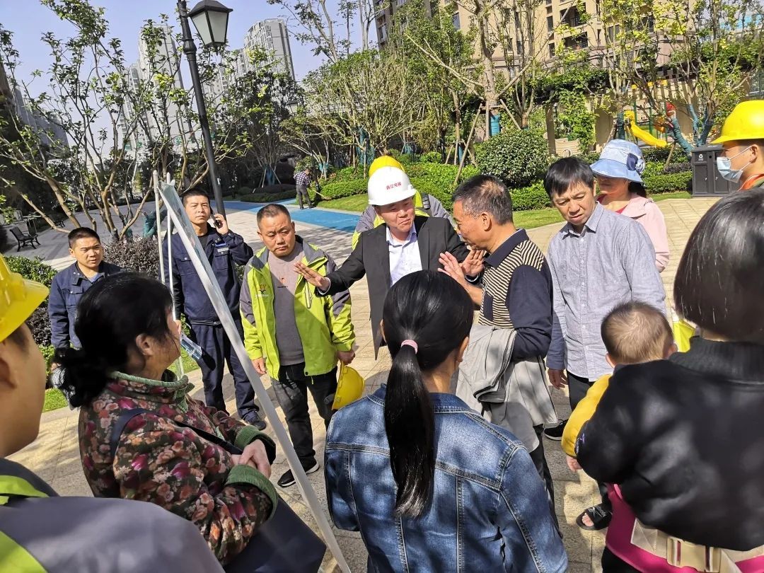 湖南鑫億電梯有限公司,湖南觀光電梯,加裝住宅電梯