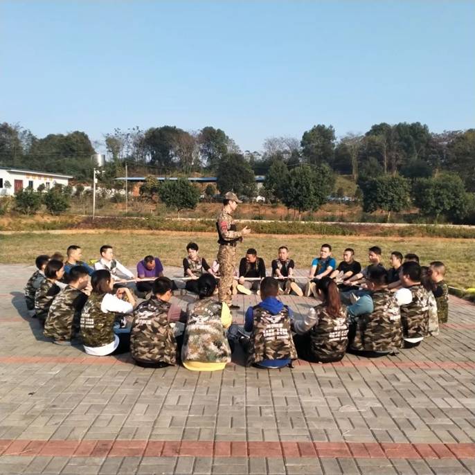 湖南鑫億電梯有限公司,湖南觀光電梯,加裝住宅電梯